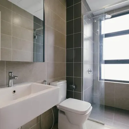 Lakeville Residence 3Br5Pax Batucave Pool 500Mbps Kuala Lumpur Exterior photo