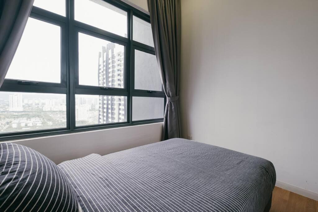 Lakeville 3br5pax Batucave Pool 500mbps *